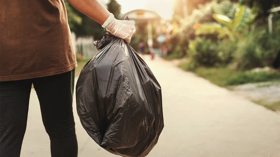 Seasonal Junk Removal Checklist for Brooklyn Apartments